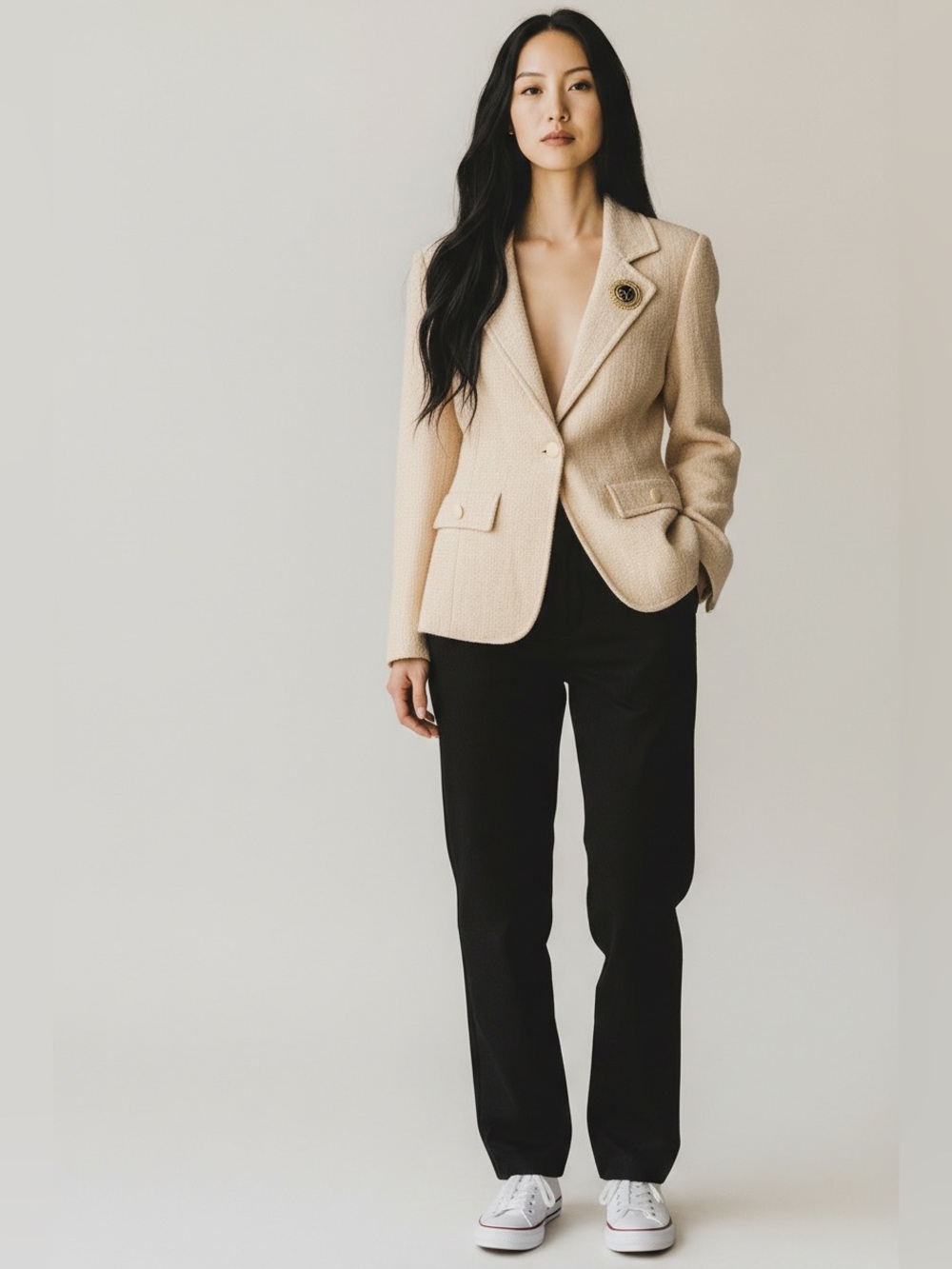 St. John Cream Gold Textured Blazer with signature lapel pin